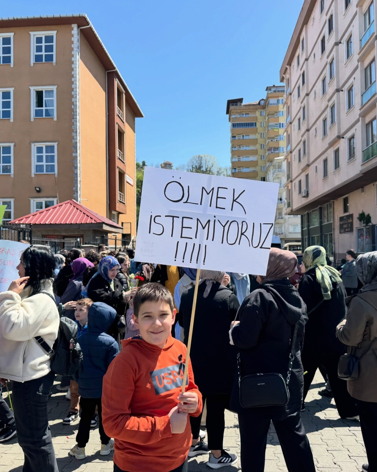 Çayeli’nde Okullarda Şiddete Hayır Yürüyüşü Gerçekleştirildi