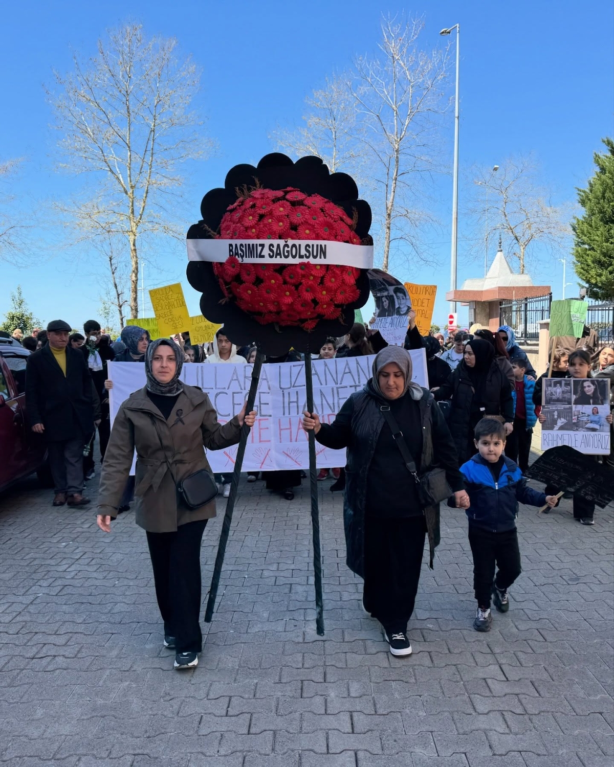 Çayeli’nde Okullarda Şiddete Hayır Yürüyüşü Gerçekleştirildi