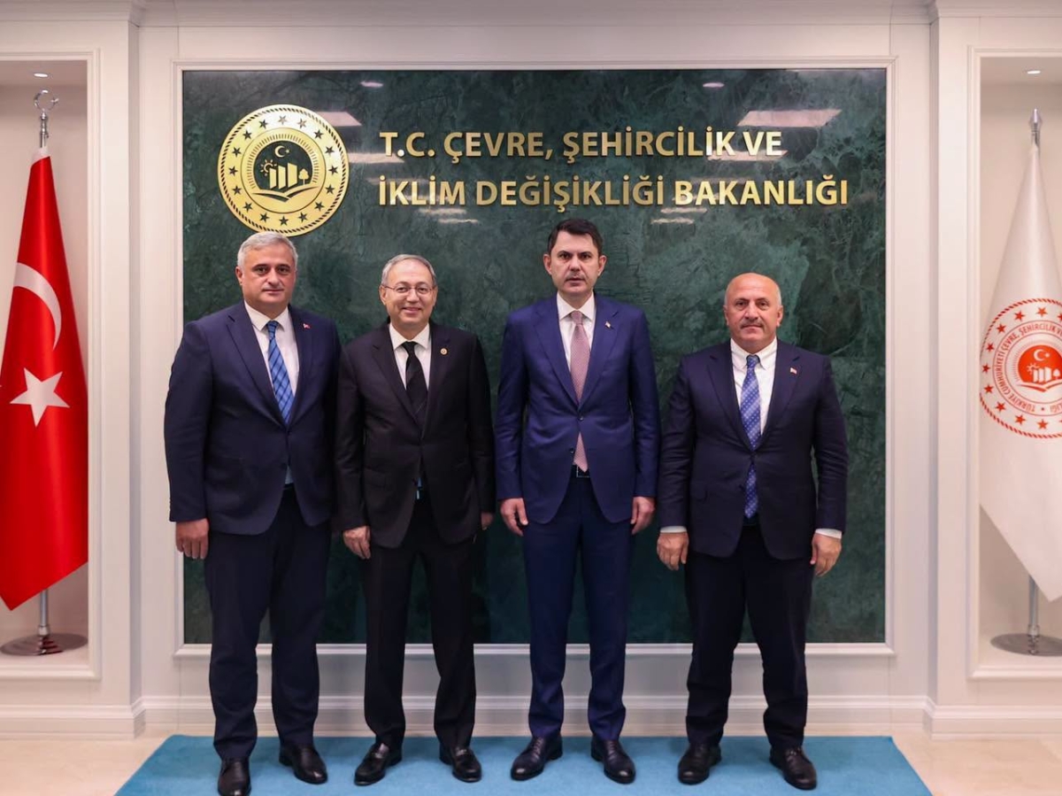 Çayeli ve Madenli Belediye Başkanlarından Bakan Kurum’a Ziyaret