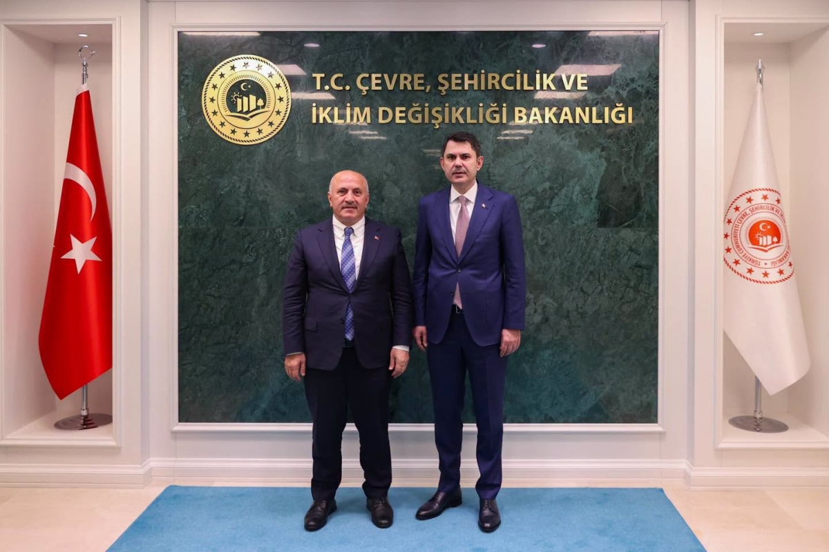Çayeli ve Madenli Belediye Başkanlarından Bakan Kurum’a Ziyaret