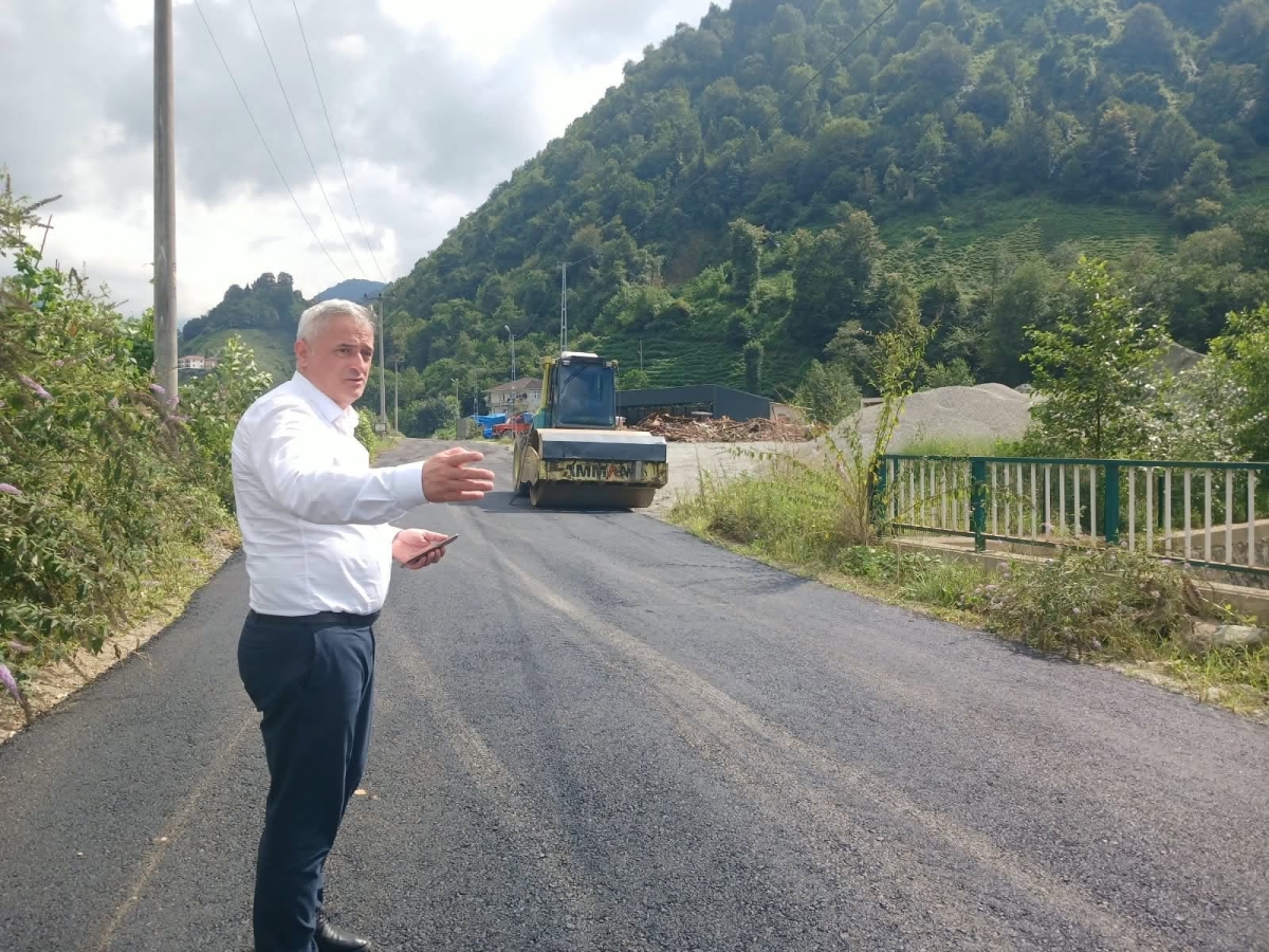 Madenli’de Asfalt Seferberliği Sürüyor