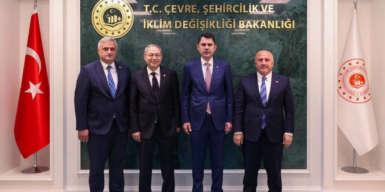Çayeli ve Madenli Belediye Başkanlarından Bakan Kurum’a Ziyaret