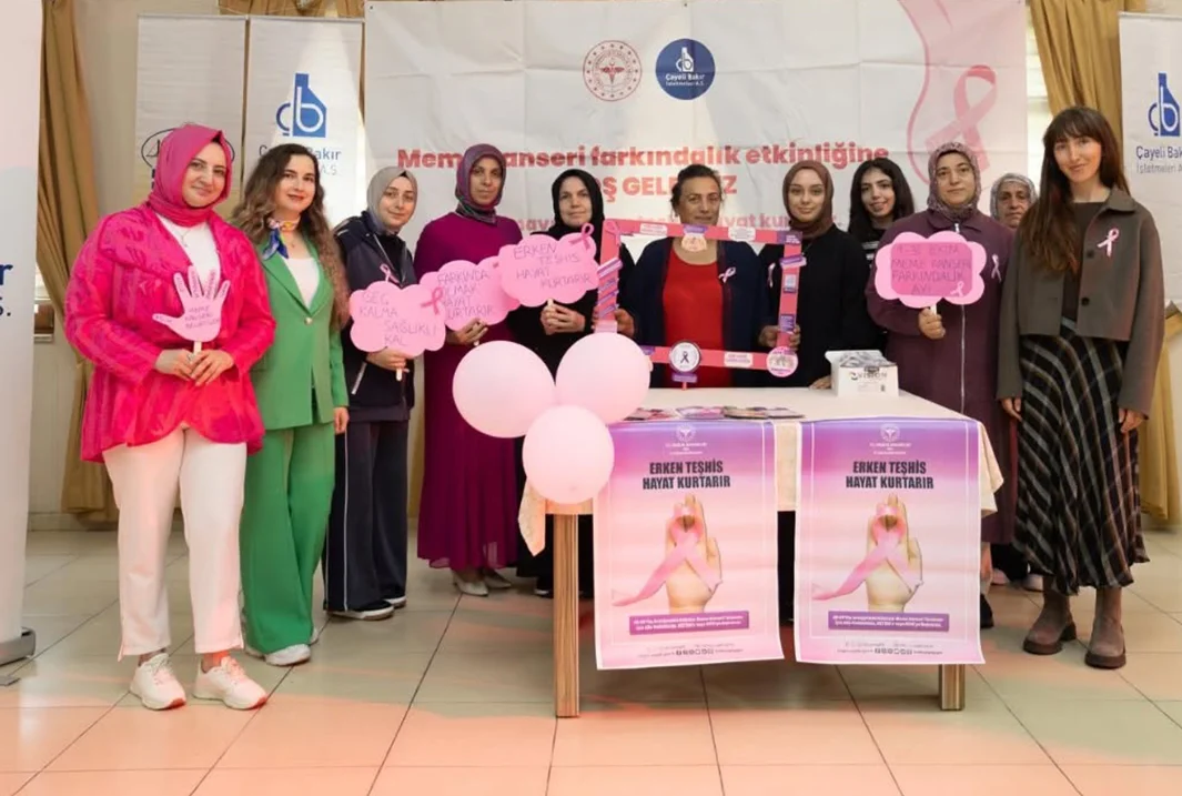 Madenli'de Meme Kanseri Farkındalık Etkinlikleri Düzenlendi